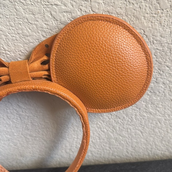 Disney‎ Parks Rare Minnie Desert Suede Sand Autumn Faux Boho Ears - Picture 3 of 8
